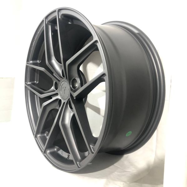 FA751	R20 8,5J	ET30	5x112	66,6	Matte Gunmetal
