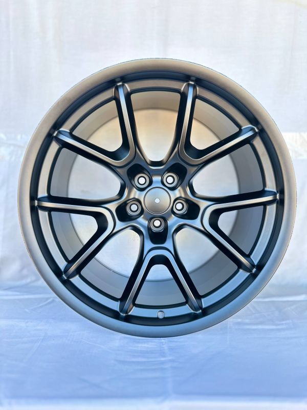 FA643	R20 11J	ET18	5x115	71,5	MATT B