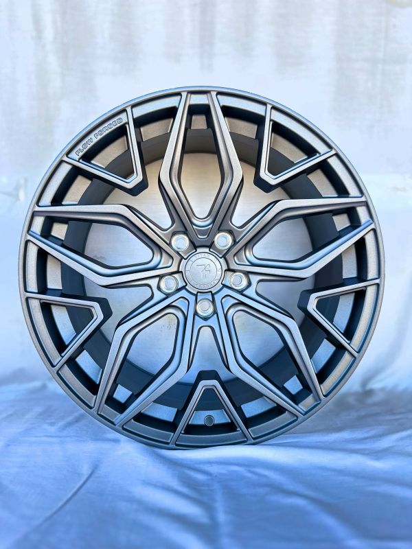 F9753	R19 9,5J	ET35	5x120	72,6	Matte Gunmetal