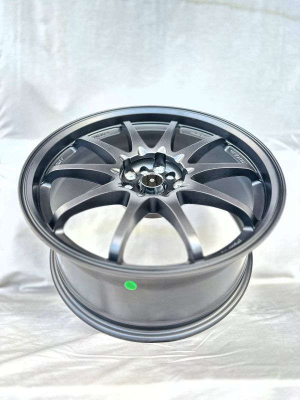 F8680	R18 8,5J	ET40	5x100 / 5x114,3	73,1	Matte Gunmetal