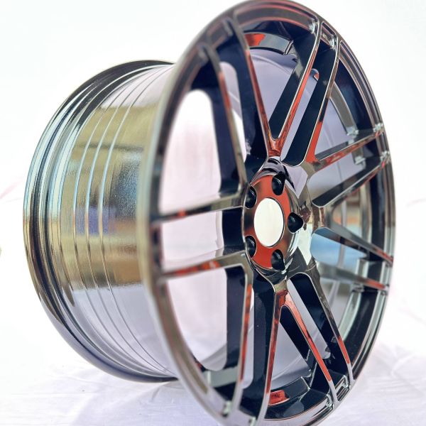 YF7077	R19 9J	5x112	ET14	66,6 	BLACK