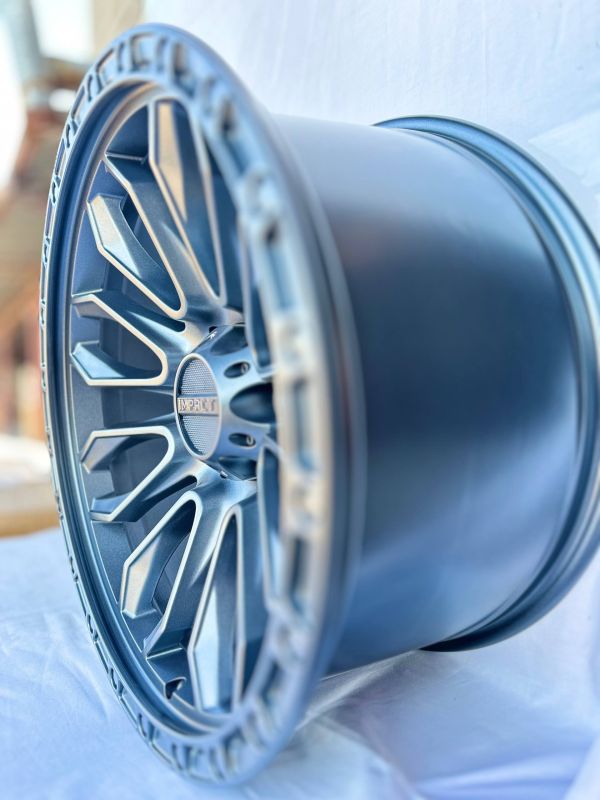 6143	R20 10J	6x139,7	ET-12	110,5 	Satin Gunmetal
