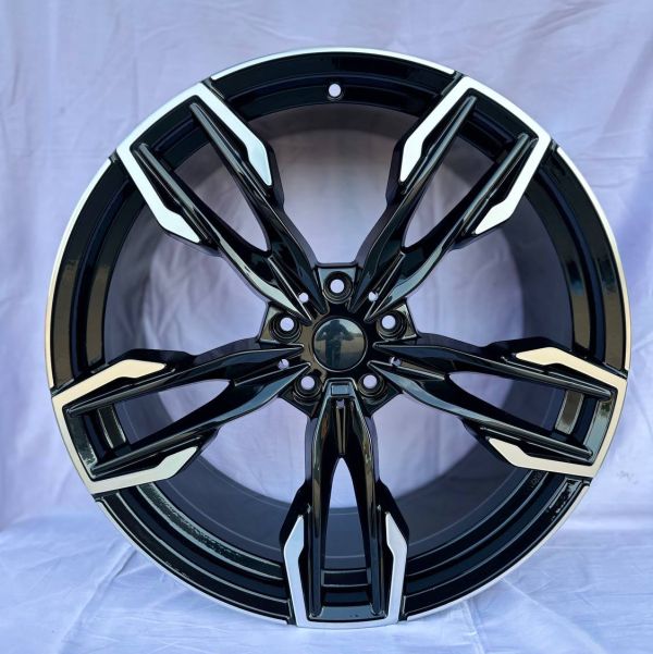 YF5718	R21 9,5J	5x120	ET43	72,6 	BMF