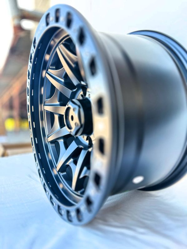 R0247	R17 9J	6x139,7	ET-10	110,1 	(U4B) / SATIN BLACK PAINTED+SATIN BLACK BEADLOCK+MILLED LOGO