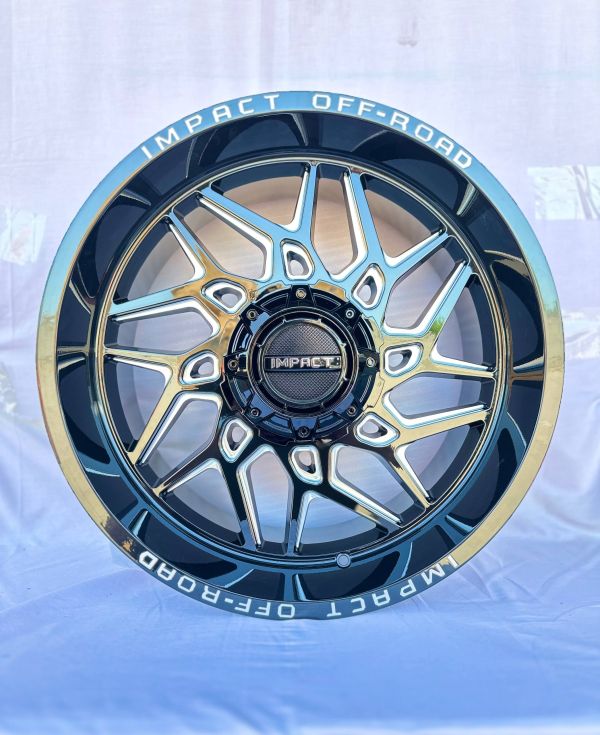 0327	R20 10J	5x139,7 / 5x150	ET-12	110,3 	GLOSS BLACK/MILLING WINDOWS