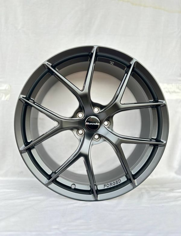 YF5888	R20 8,5J	5x114,3	ET35	73,1 	MATTE BLACK