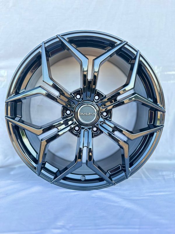 6120	R20 8J	6x139,7	ET46	92,4 	BLACK