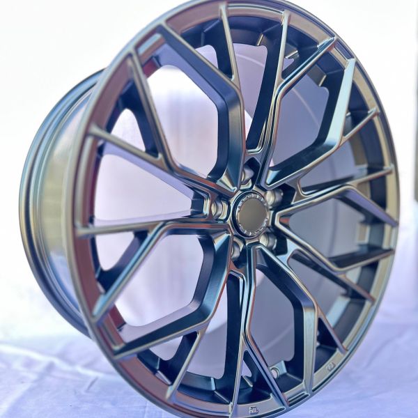 5558	R19 9,5J	5x112 / 5x114,3 ( 5x113,1 )	ET35	73,1 	MAT BLACK