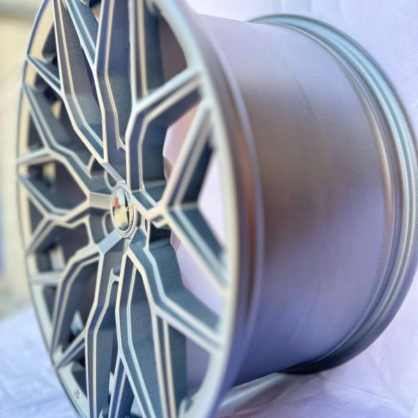0319	R19 9,5J	5x112 / 5x114,3 ( 5x113 )	ET38	73,1 	SAND GUNMETAL