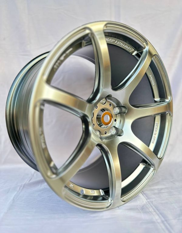 SC1008	R18 9,5J	ET35	5x114,3	73.1	hyper black