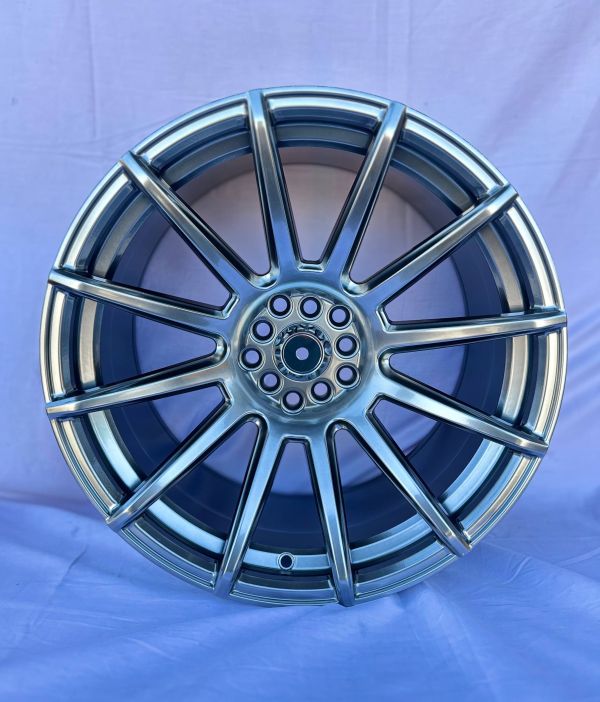 ZS101 R18 10,5J	ET15	5x100 / 5x114,3	73,1 hyper black