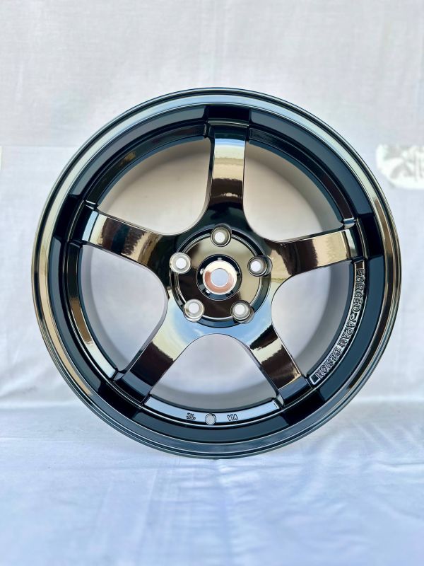 zs019 R17 7,5J	ET35	5X114,3	73,1 black