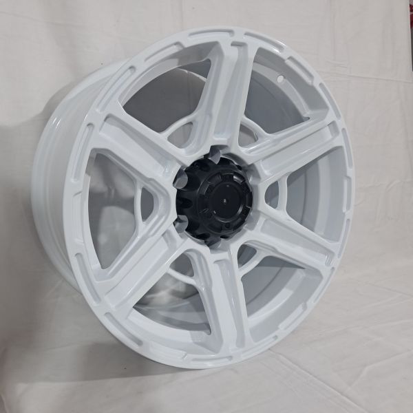 XF219	R18 8,5J	ET0	110.1	6x139,7	WHITE