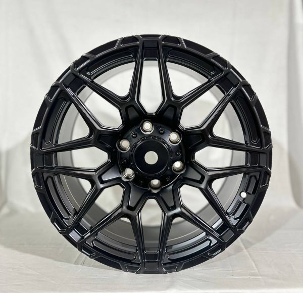 XF223	R18 8,5J	ET0	110.1	6x139,7	MATTE BLACK