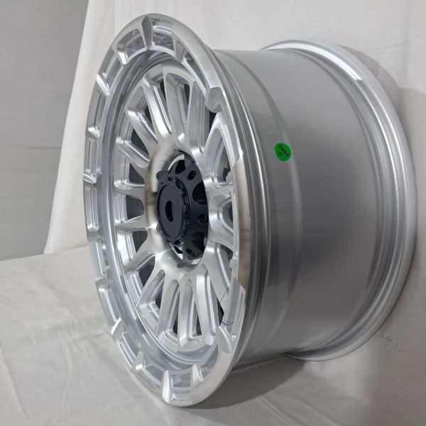 XF054	R18 8,5J	ET0	110.1	6x139,7	MS