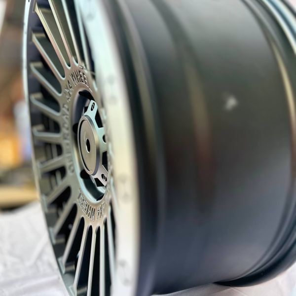 XF034	R19 8,5J	ET18	110	6x139,7	MATTE BLACK MACHINED LIP