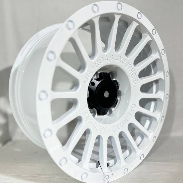 XF034	R18 8,5J	ET0	110.1	6x139,7	WHITE