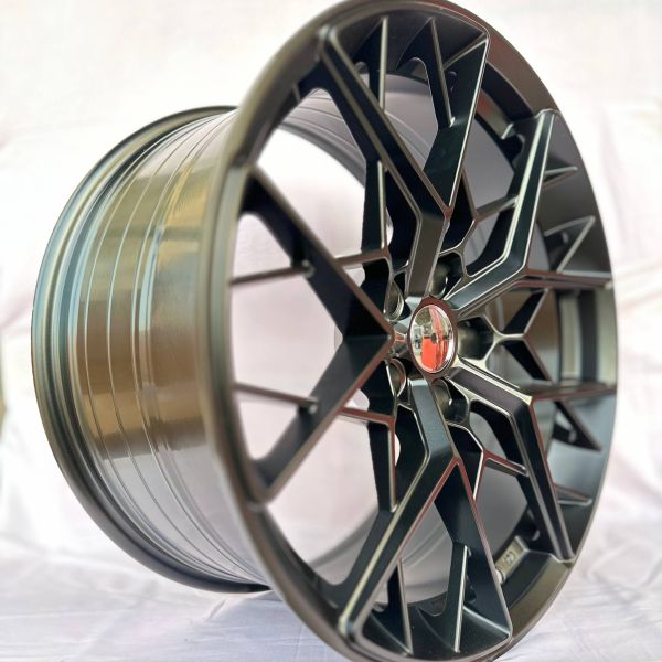 XF019	R19 9,5J	ET35	72.56	5x120	MATTE BLACK