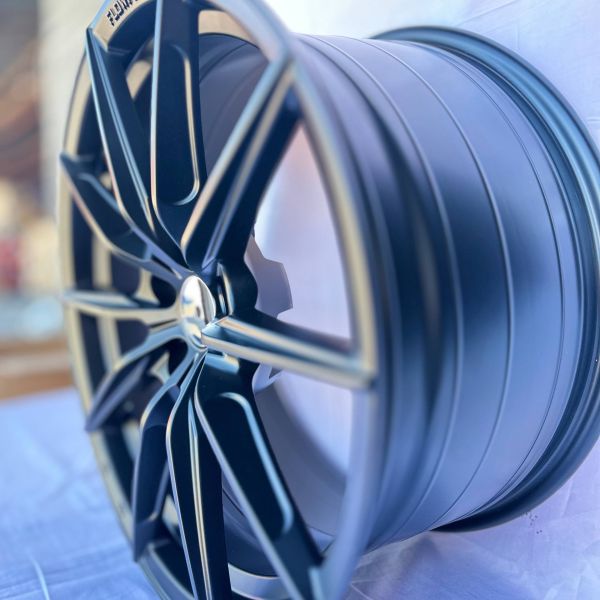 XF005 R18 9J ET38	66.45	5x112	DB