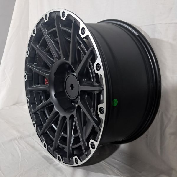 XF056 R18 8,5J ET0	6x139,7	110,1 50% MATTE BLACK MACHINED LIP