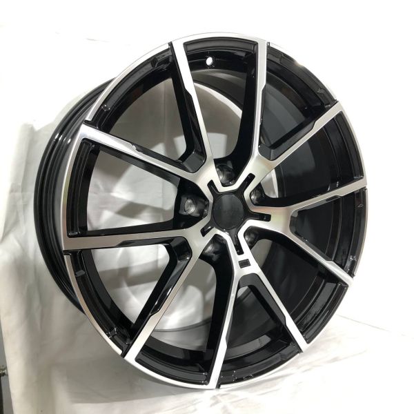 FA746 R20 9,5J ET37	5X112	66,6	Black  Machined Face
