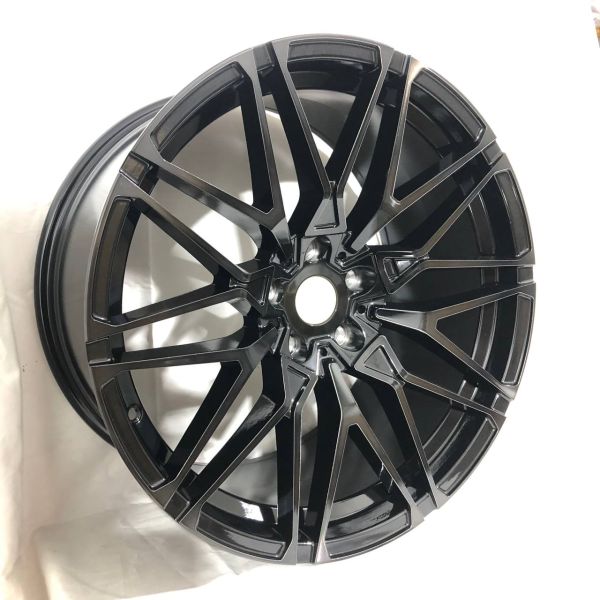 FA740 R20 10,5J	ET35 5x120	74,1	Black Machined Face+Black Oil