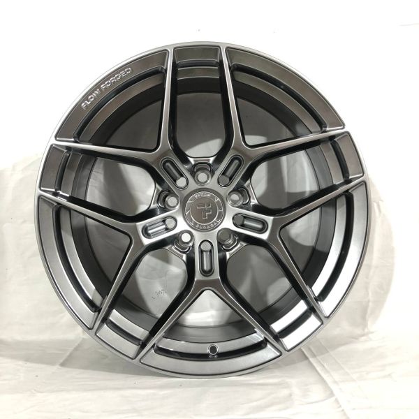 F8833 R18 8J ET35 5x108	73,1	Hyper Black