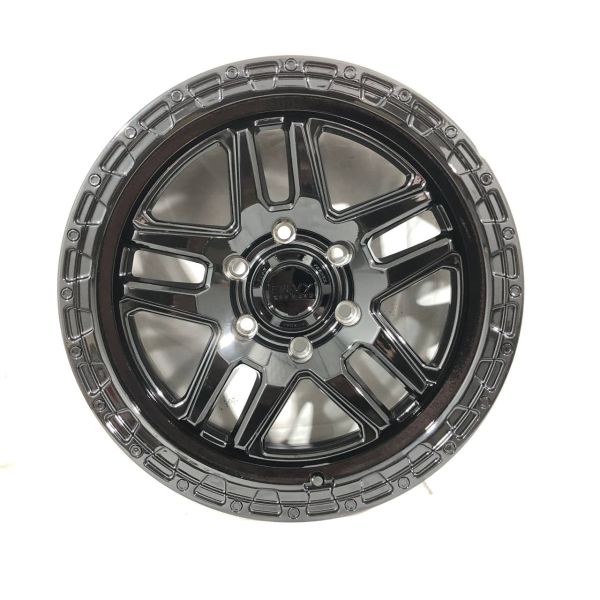 F8615 R18 8,5J ET18	6X139,7	95,1	GLOSS BLACK