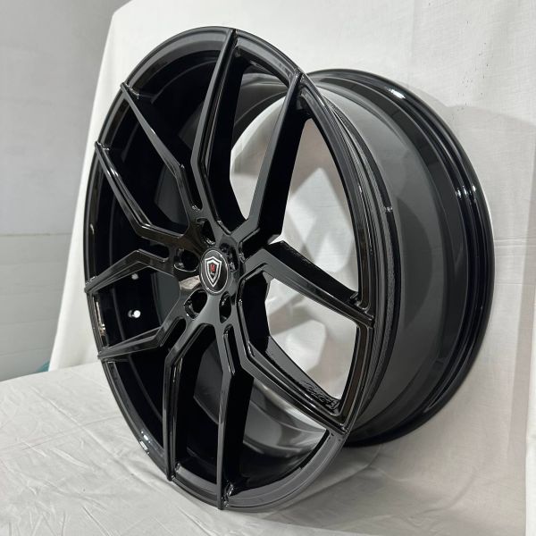 C087F R22 9J ET33	5X112	66,56	GLOSS BLACK