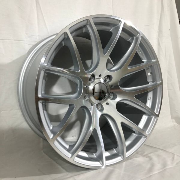 9809R R19 9,5J ET30	5X120	74,1	Silver Face