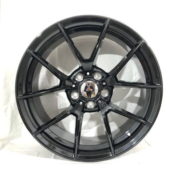 9369F R19 8,5J ET35	5x120	72,6	GLOSS BLACK