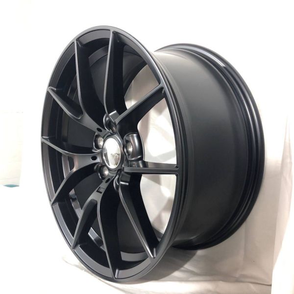 9369F R19 8,5J ET35	5x120	72,6	MATT BLACK