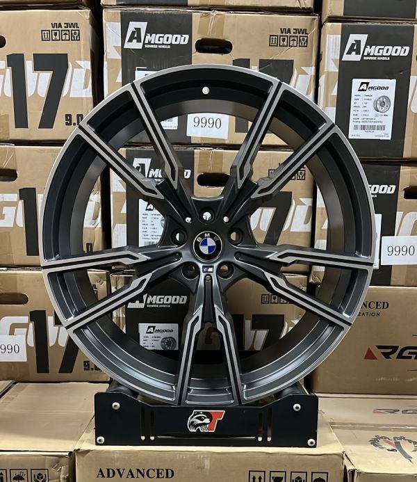 5171 R22 10,5J 5x112 ET35	66,6 	matt gunmetal machine face
