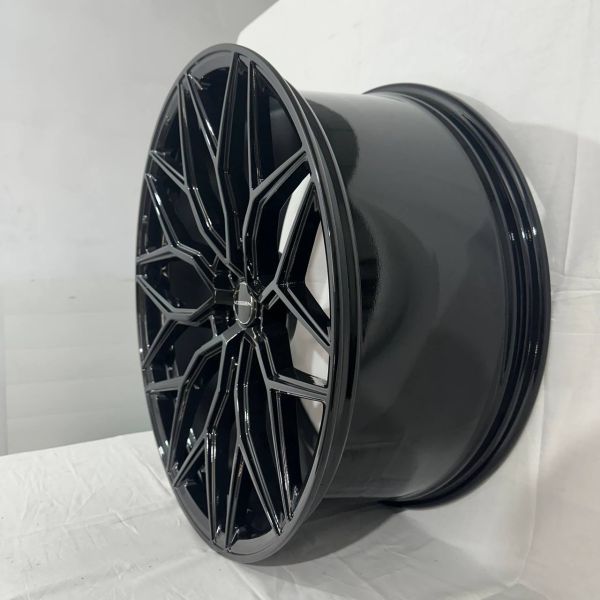 0319 R23 10J 5x120 ET35	72,6  Gloss Black