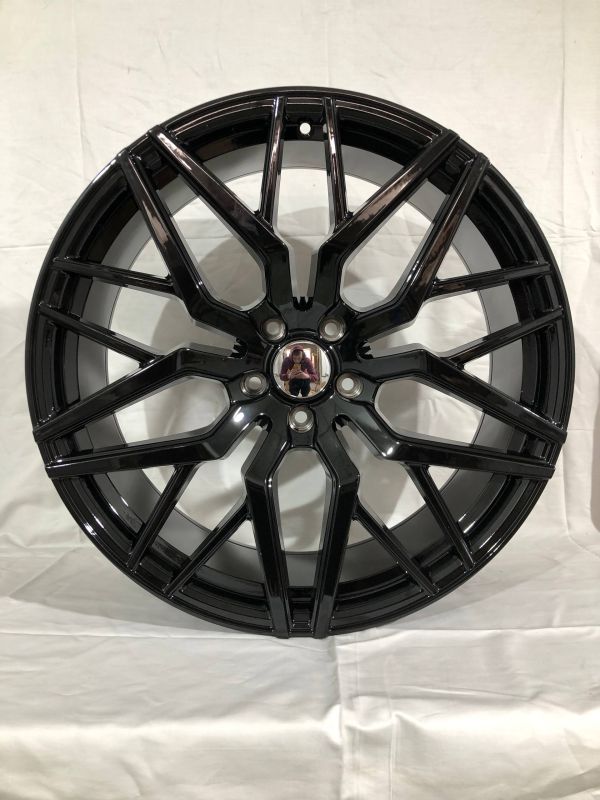 0303 R22 9J 5x120 ET35 ЦО 74,1 GLOSS BLACK