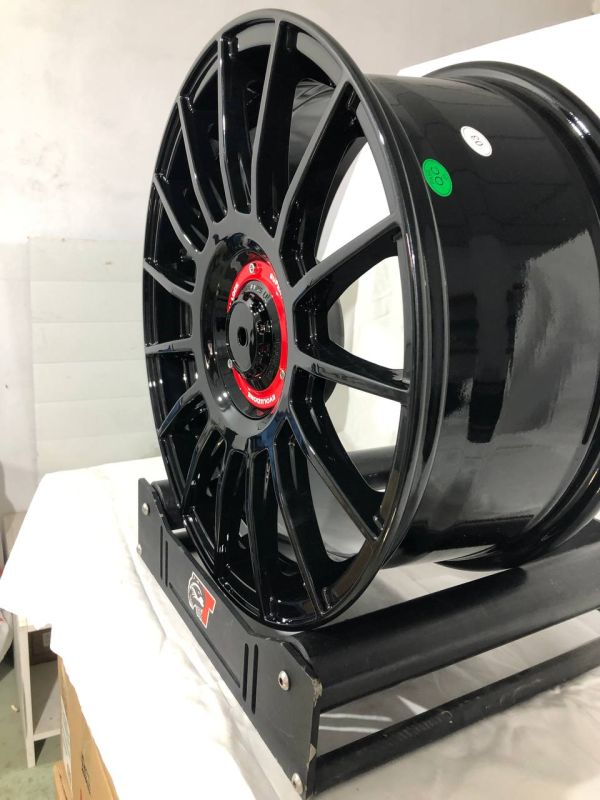 0257 R18 8J	5x100 / 5x112 ET42	66,5 Glossy Black + Powder Coating