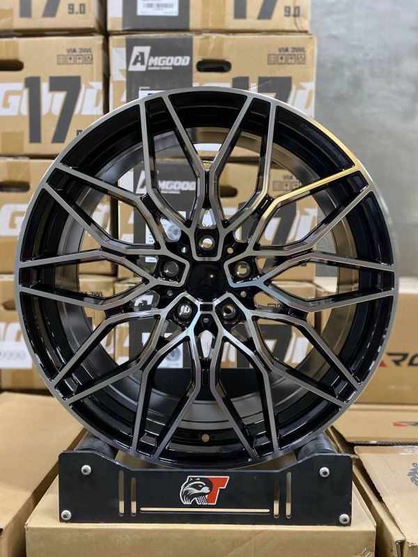 FA755 R20 9,5J ET40	5X120 72,6 BLACK MACHINED