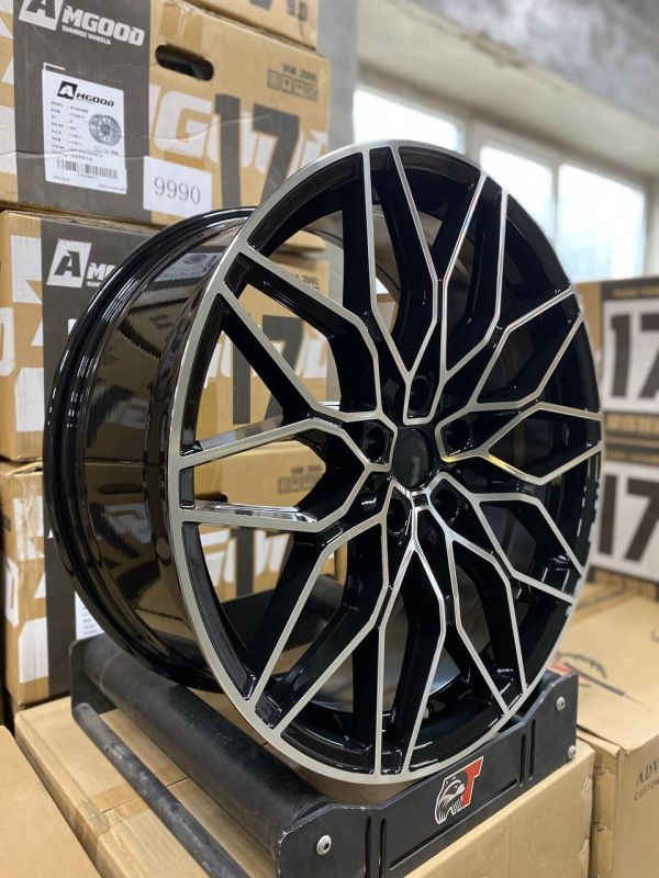 FA755 R20 9,5J ET40	5X120 72,6 BLACK MACHINED