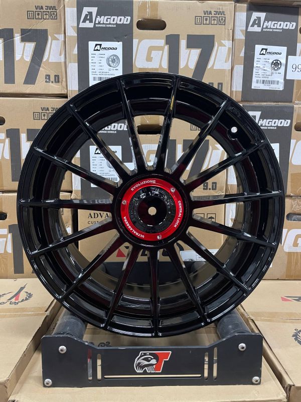 F9756 R19 8,5J ET45	5x100 / 5x112	73,1	GLOSS BLACK