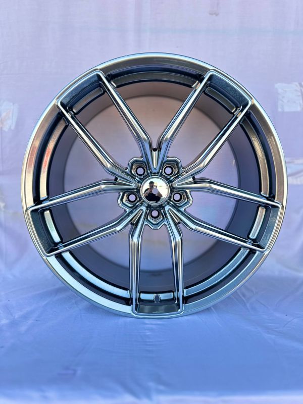 5605 R20 10J	5x108	ET35	73,1 	Hyper Black