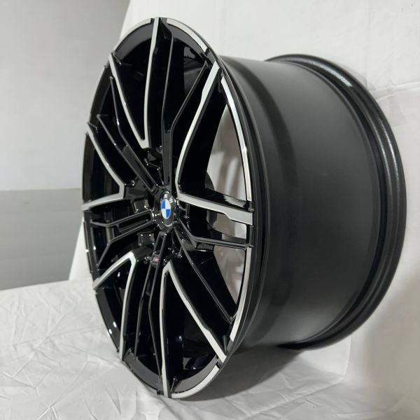 3293 BMW R19 9,5J	ET40	5x112	66,5	MB