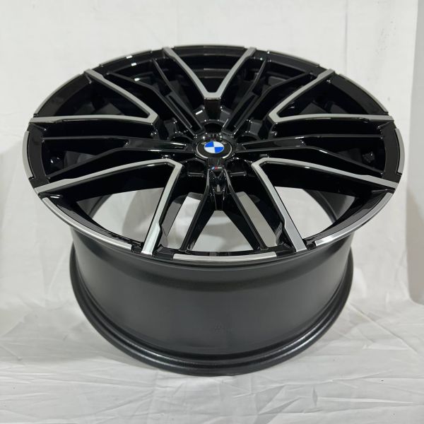 3293 BMW R19 9,5J	ET40	5x112	66,5	MB