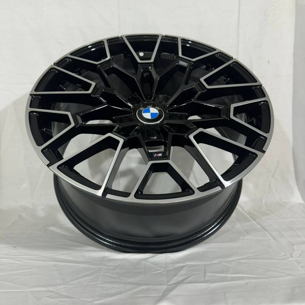 3209 BMW R19 9,5J ET35	5x120	72,6	MB