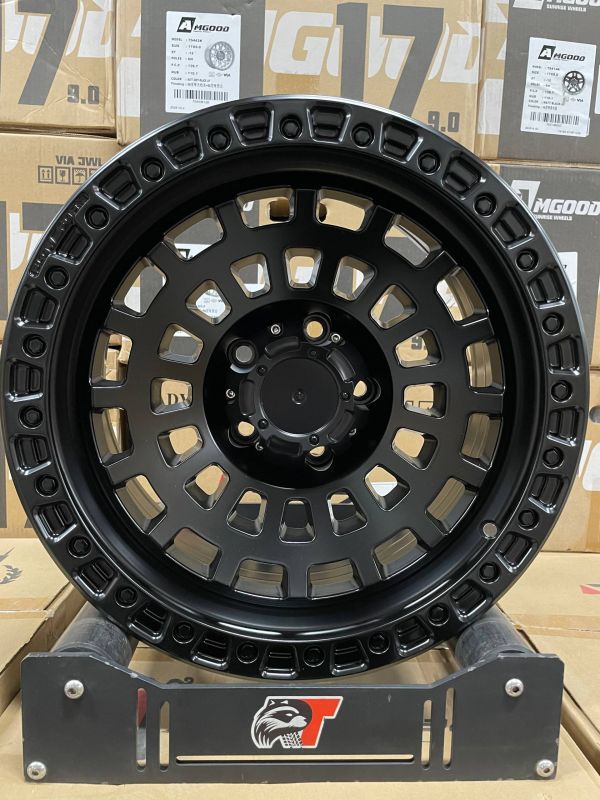 603	R17 8,5J ET-12	6x139,7	110	Matt Black