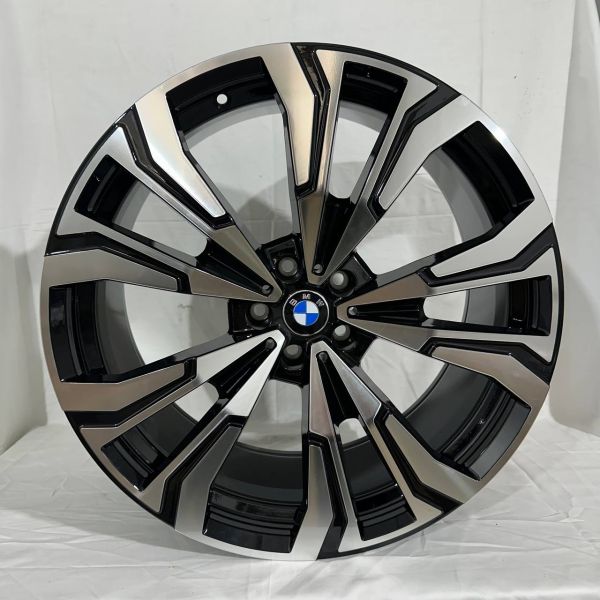 4337 BMW R21 10,5J ET43	5x112	66,6	BLACK MACHINED FACE