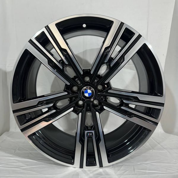 1338 BMW R21 10,5J	ET44	5x112	66,6	BLACK MACHINED FACE
