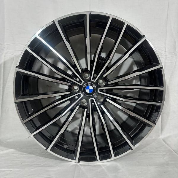 0339 BMW R20 8,5J 5X112	ET26	66.6	BMF