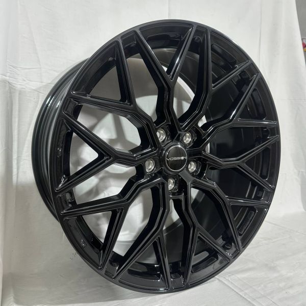 0319 R20 10J 5X112	ET40	66,6 	GLOSS BLACK