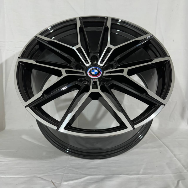 0294 BMW R20 8,5J	5X120	ET35	72,6 	BFM