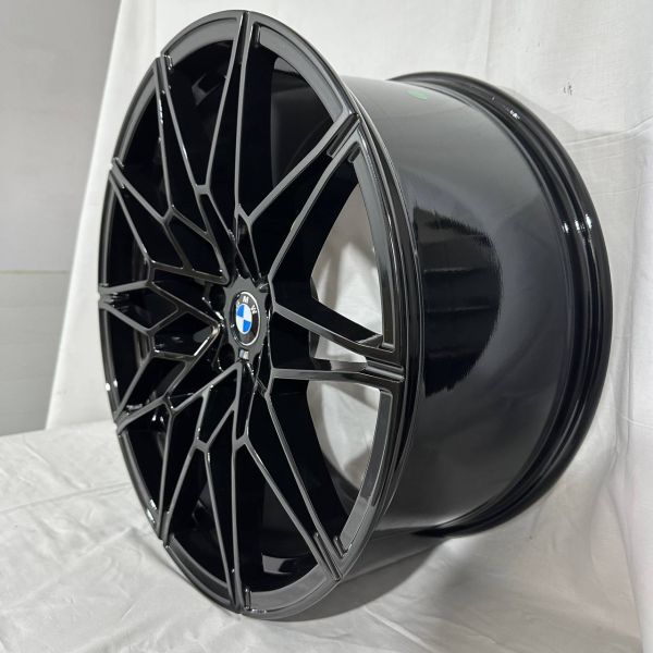 0293 BMW R20 9,5J 5x112 ET40 ЦО 66,6 Gloss Black